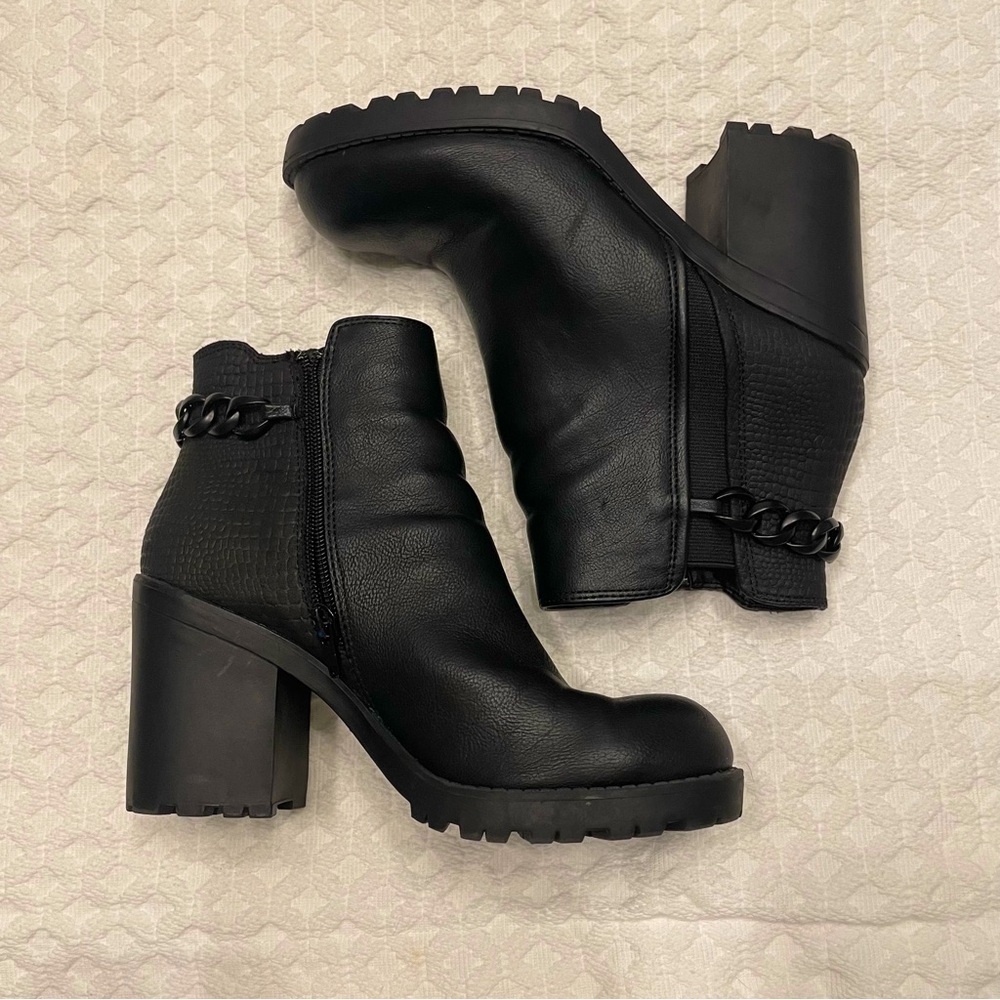 Faux leather black chunky booties heel alligator chain boots call it spring